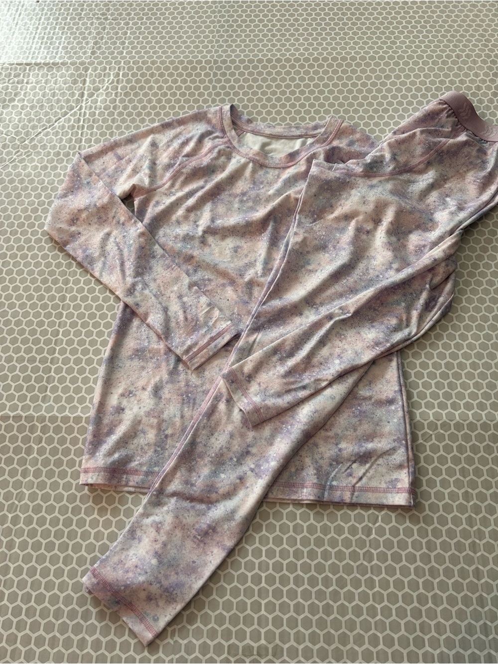 all in motion Girls Lavender Speckle Active Pajama Set. Size XL (14)